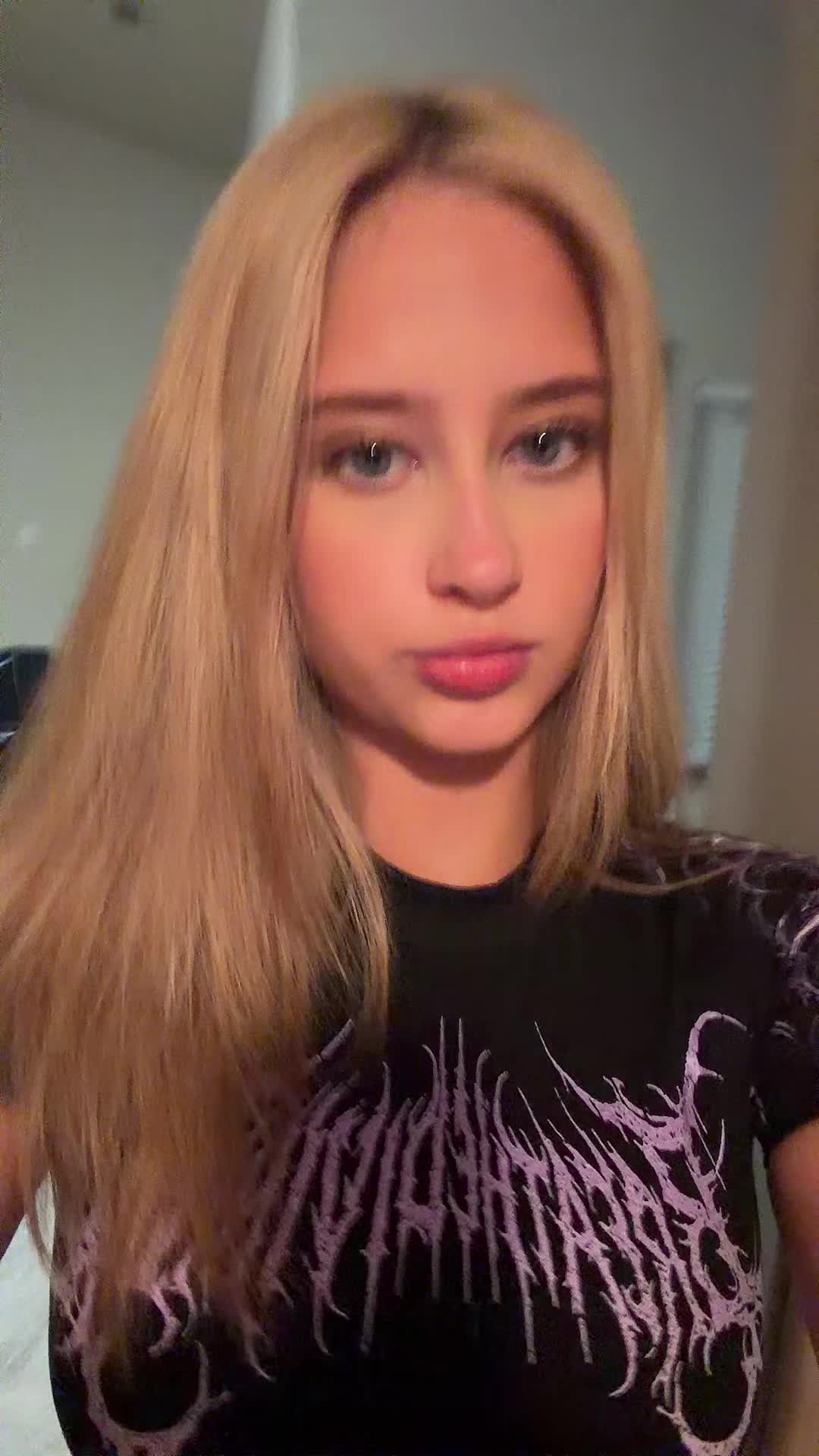 @Lis