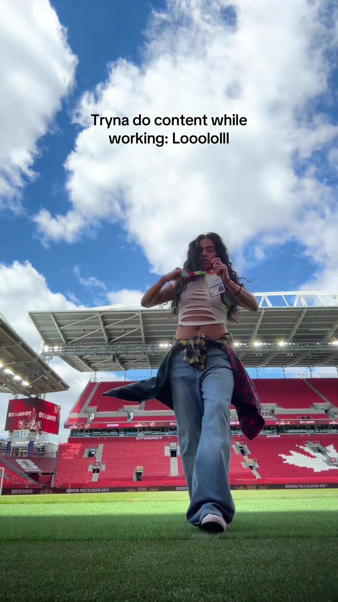 @Jessiereyez