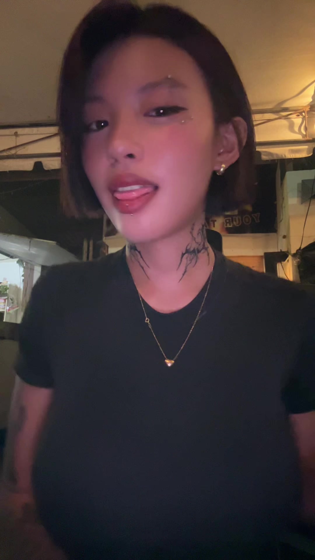 @trishawaskin
