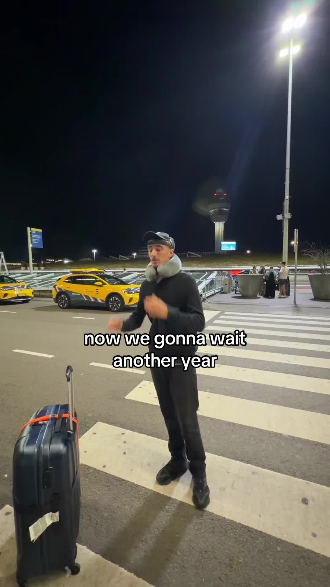 @𝓤𝔃𝔃𝓲シ
