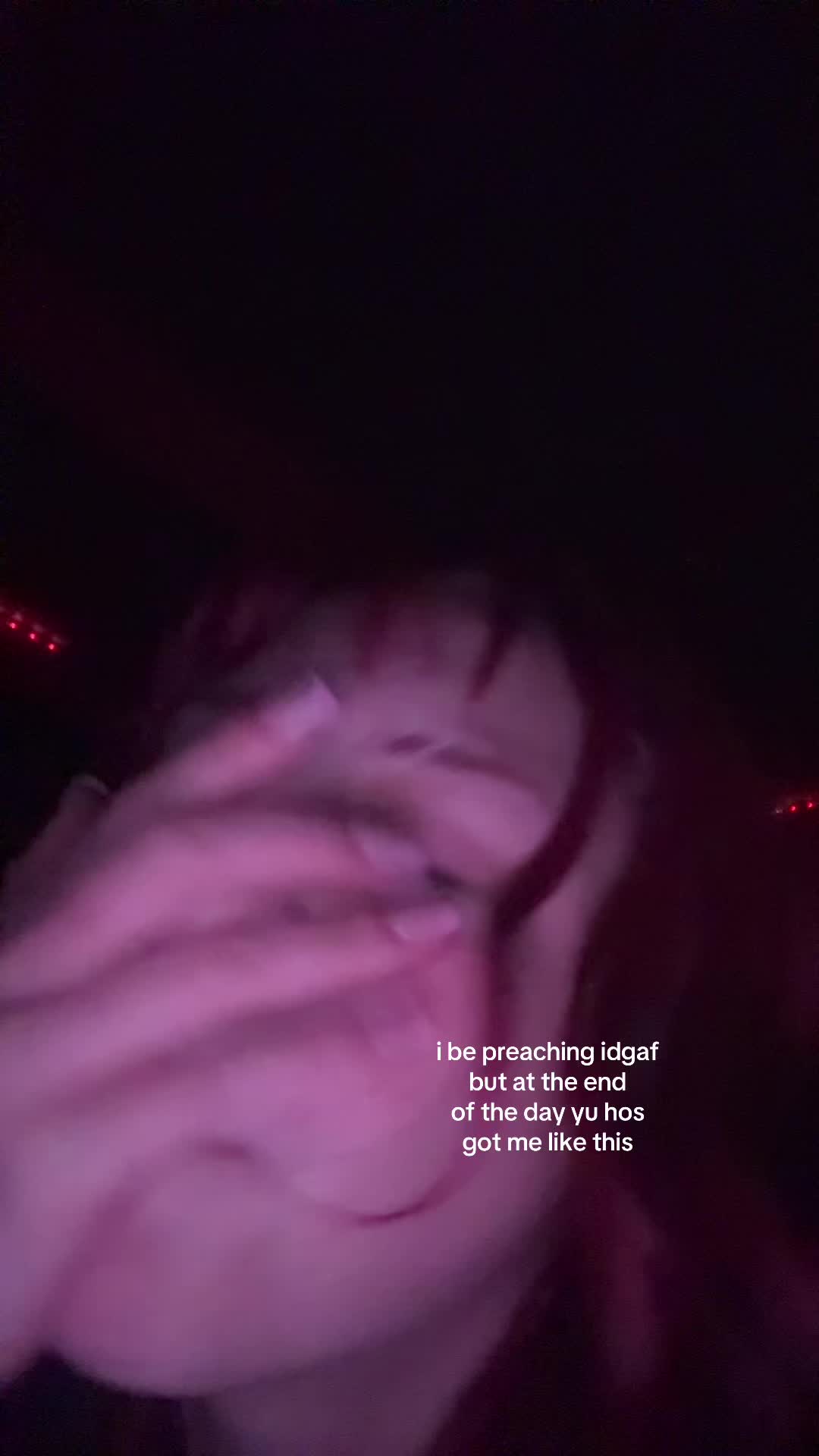 @🫥