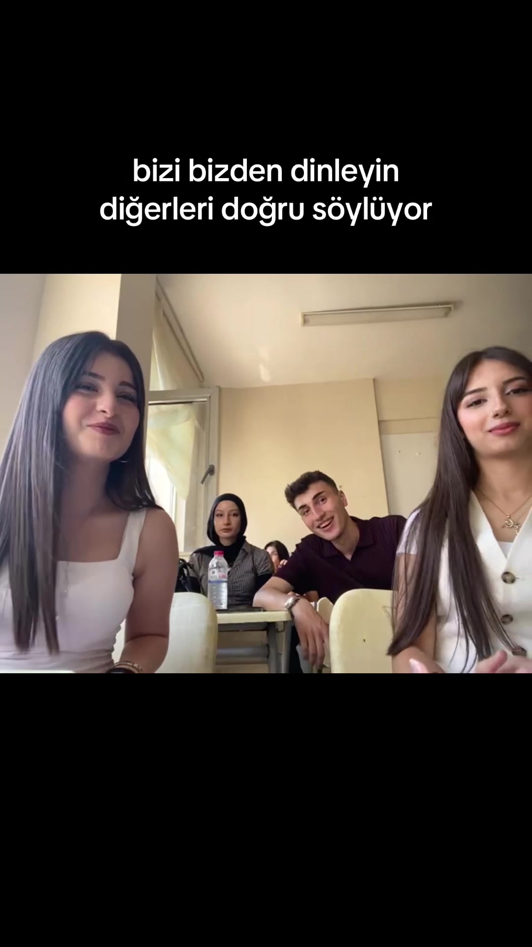 @EK.