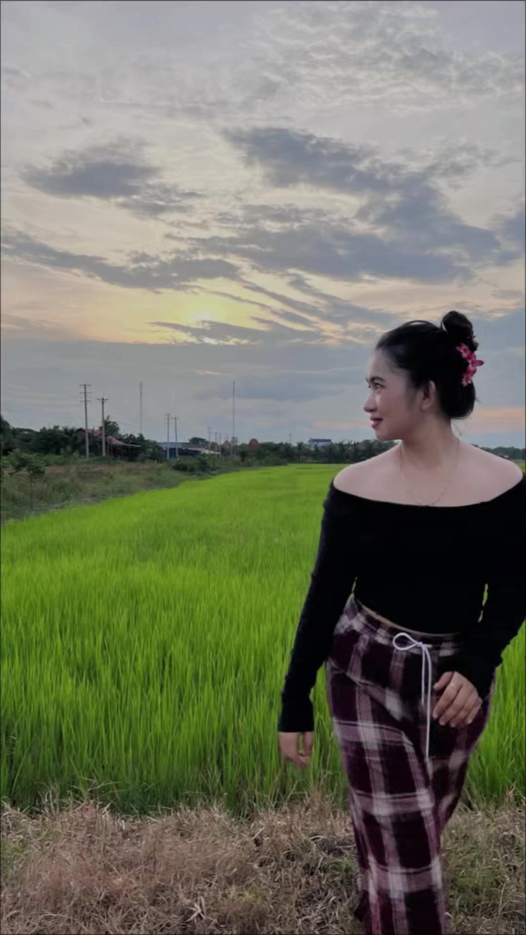 @ព្រះនាង សួយ៚ 🇰🇭