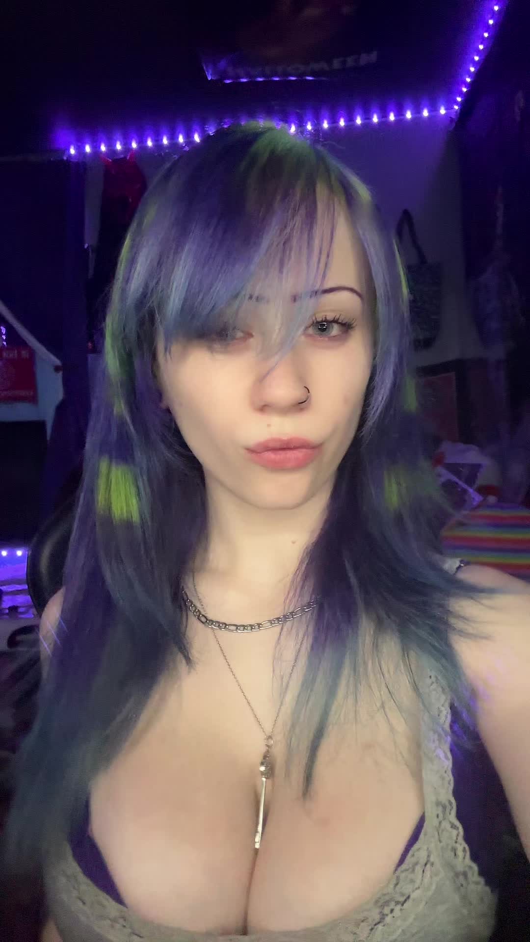 @⛧