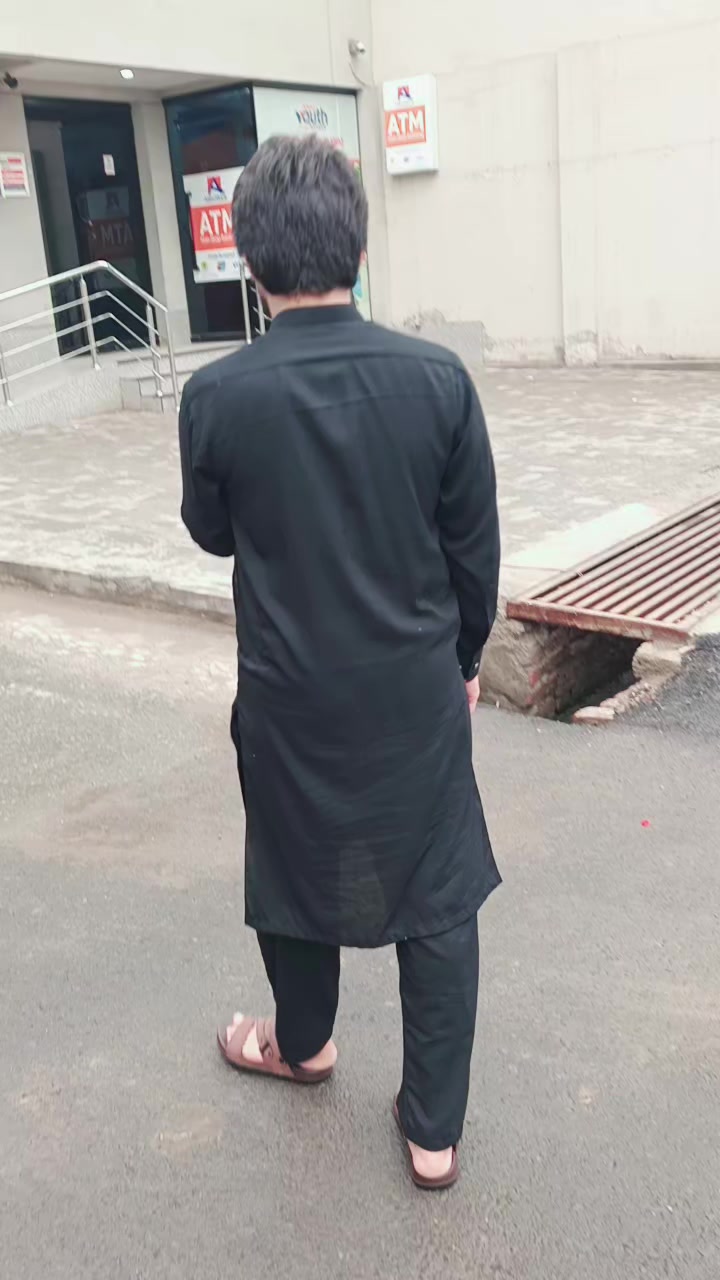 @raza___khan4