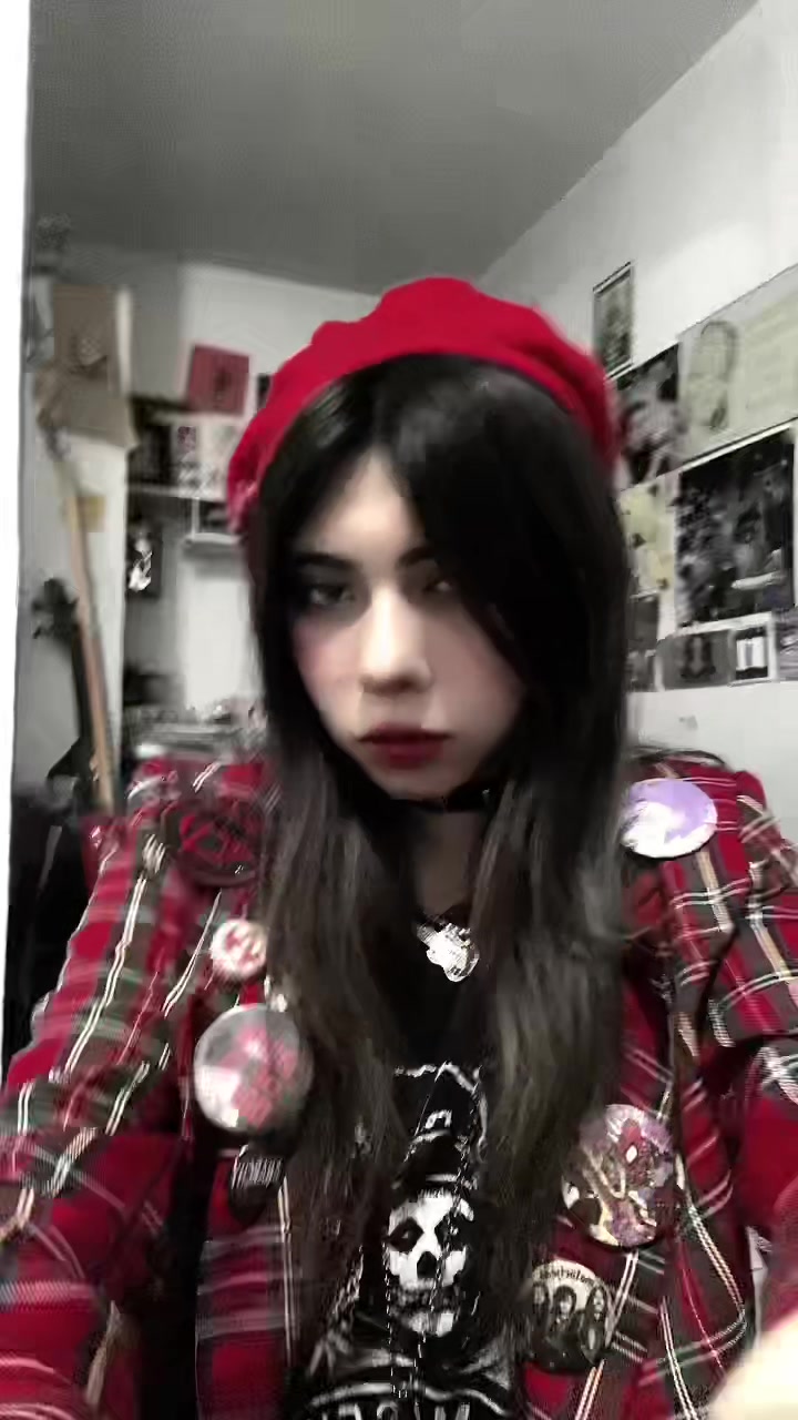 @⛤PUNK GIRL ⛤
