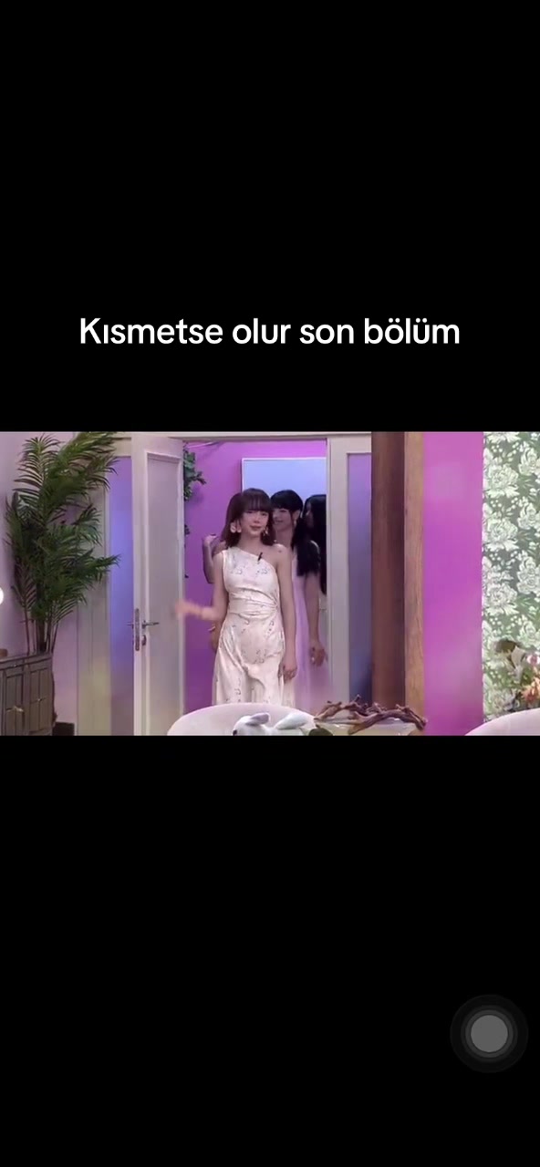 @Sarapelinnnnn