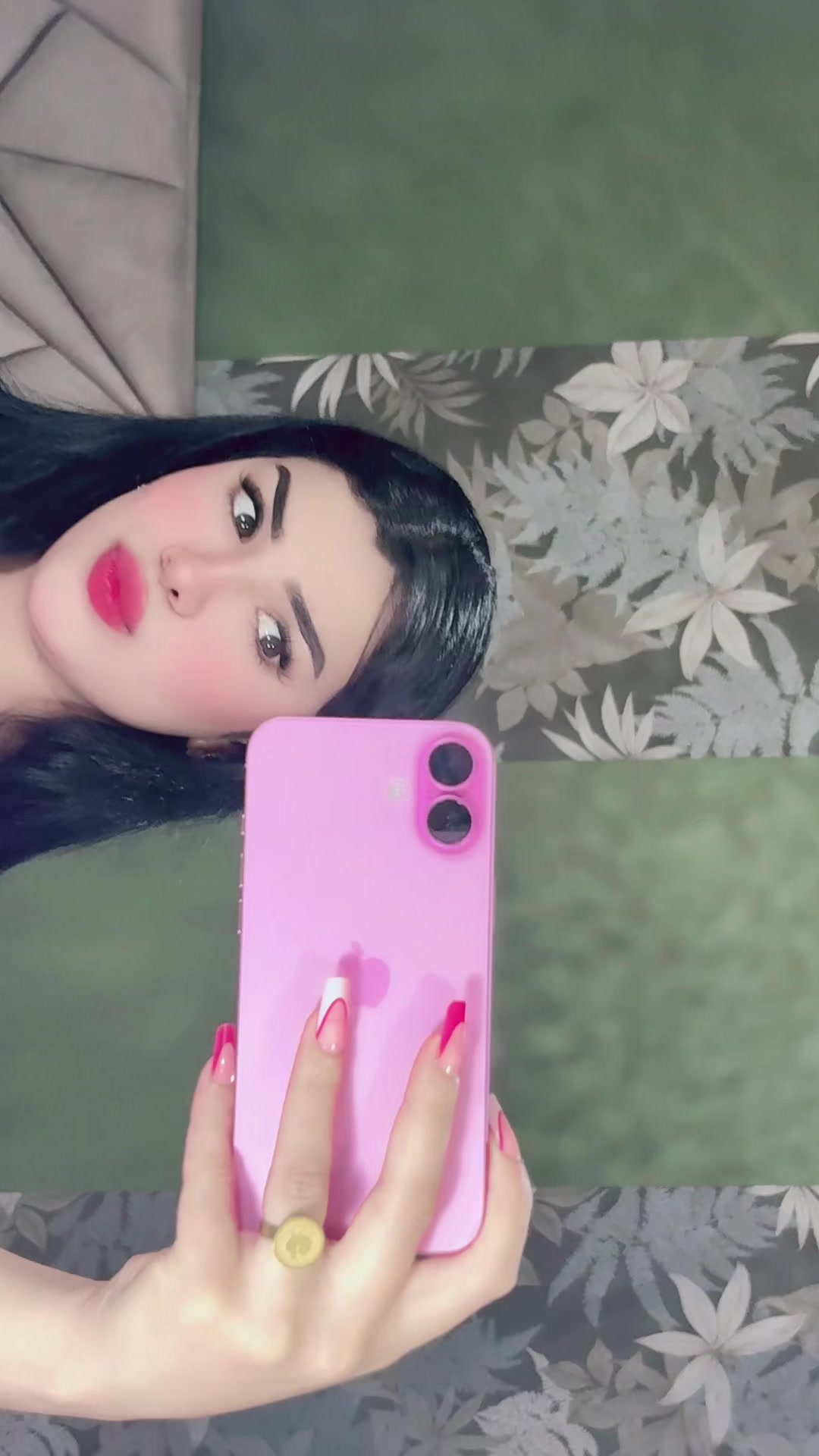 @🦋 فراشة