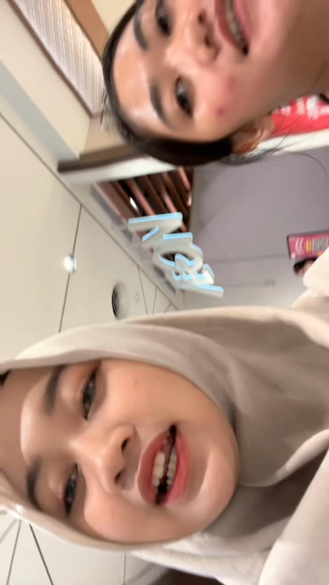 @vaniiaak