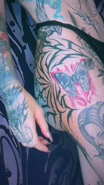 @vxnliz_
