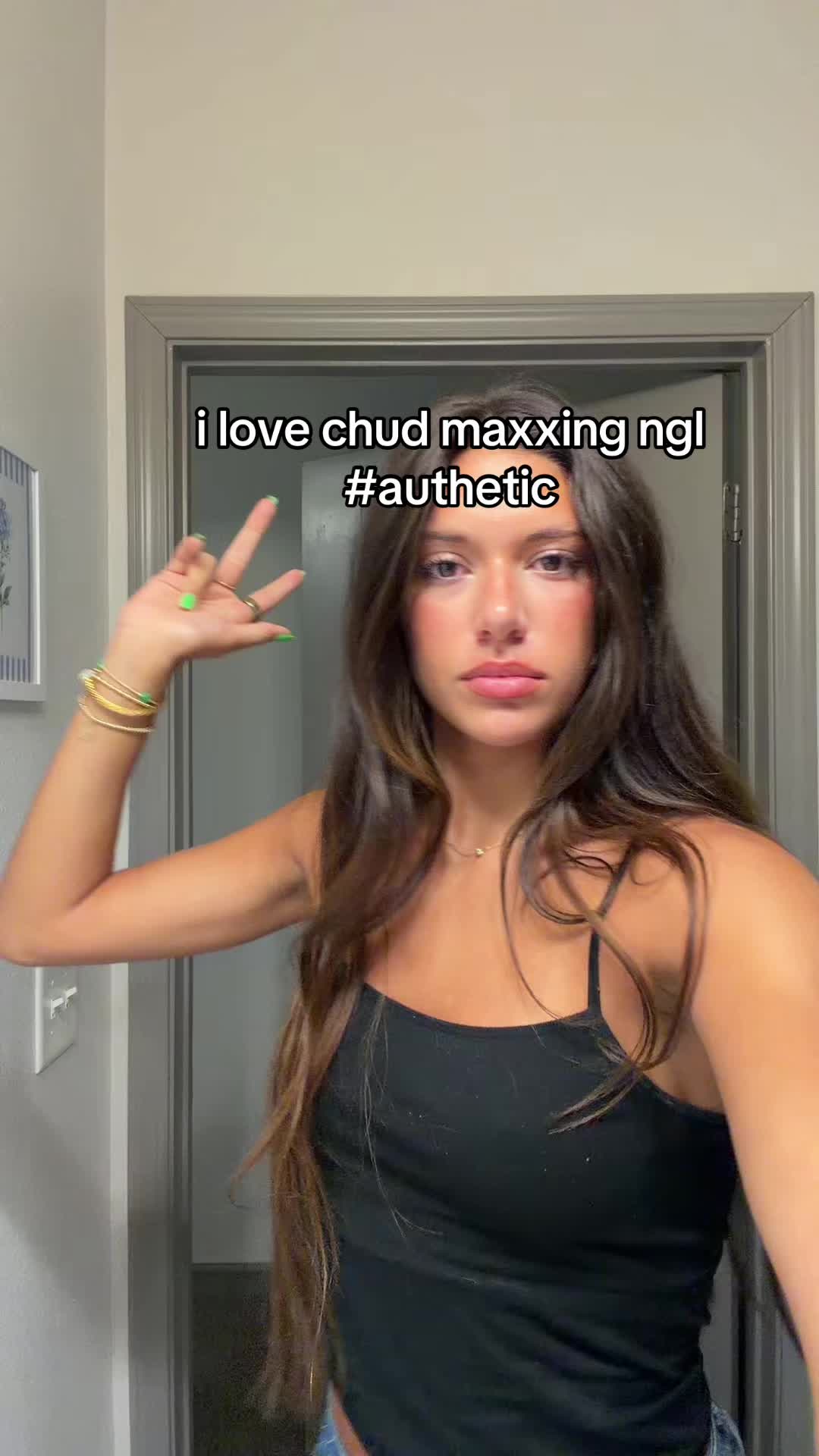 @coraaa