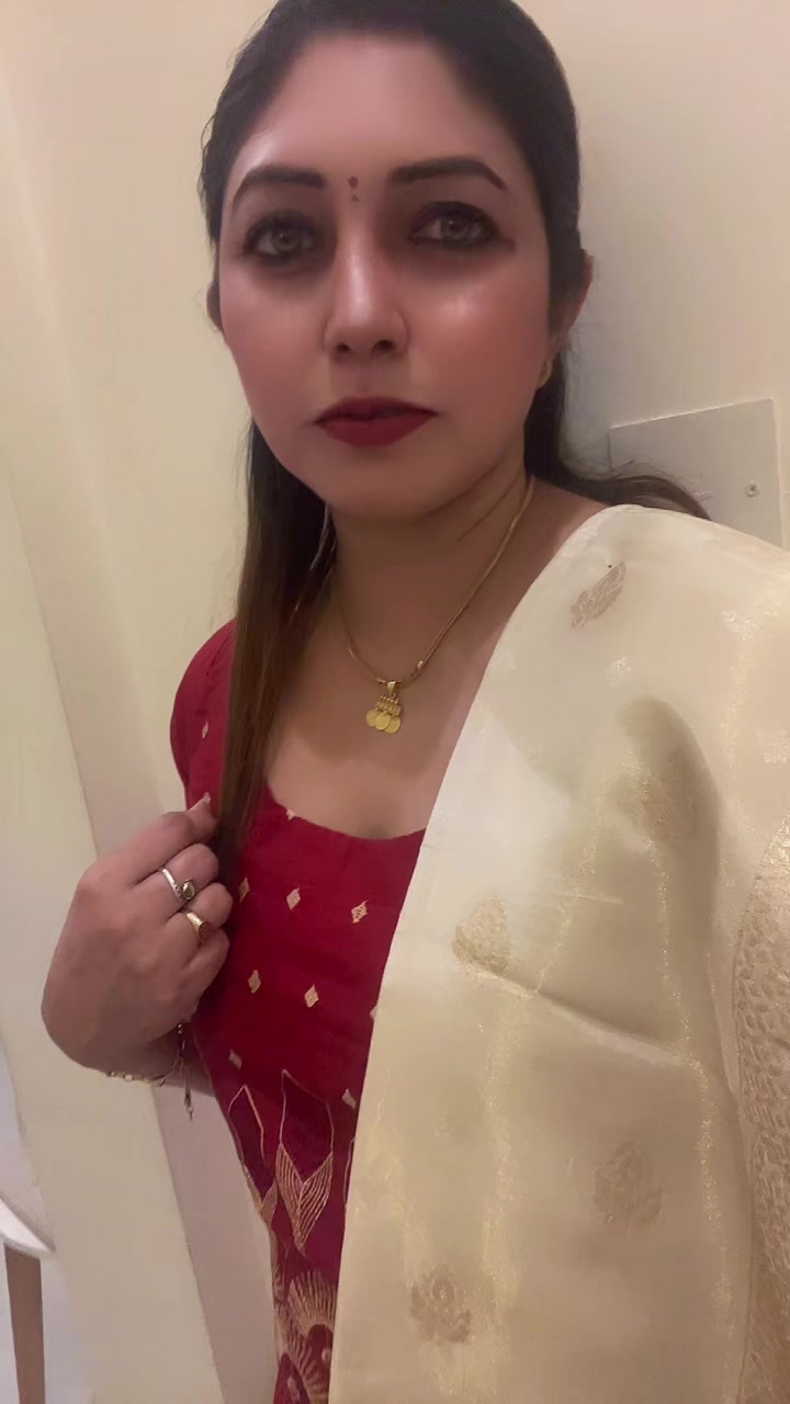 @RJ Priya