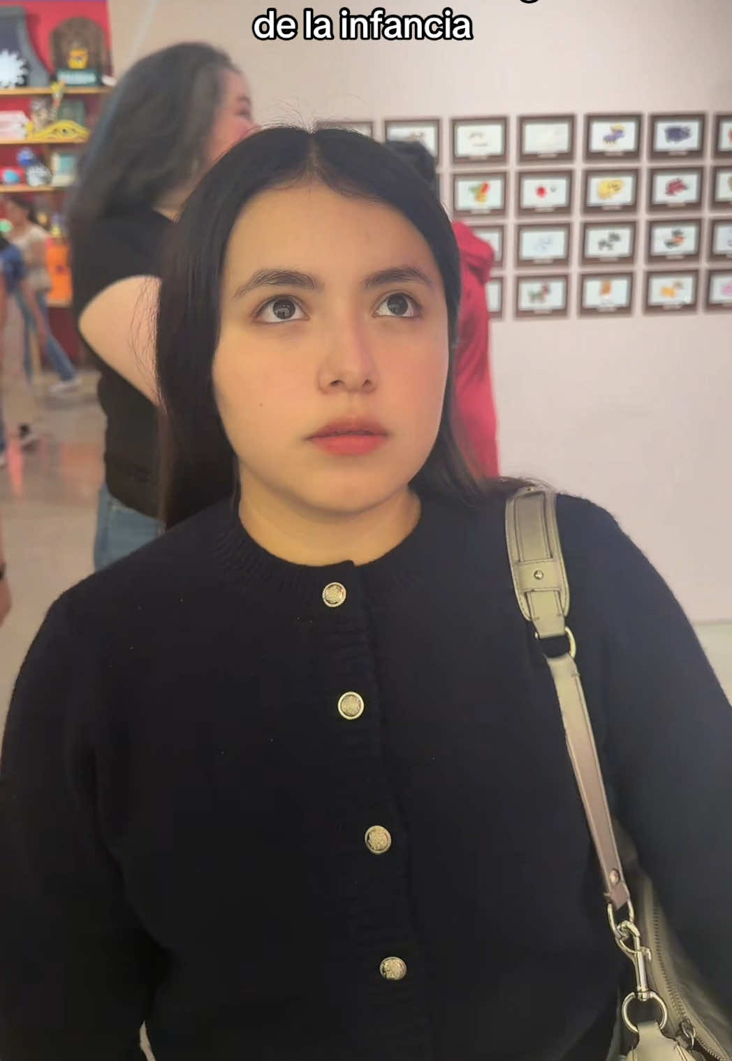 @Karina García