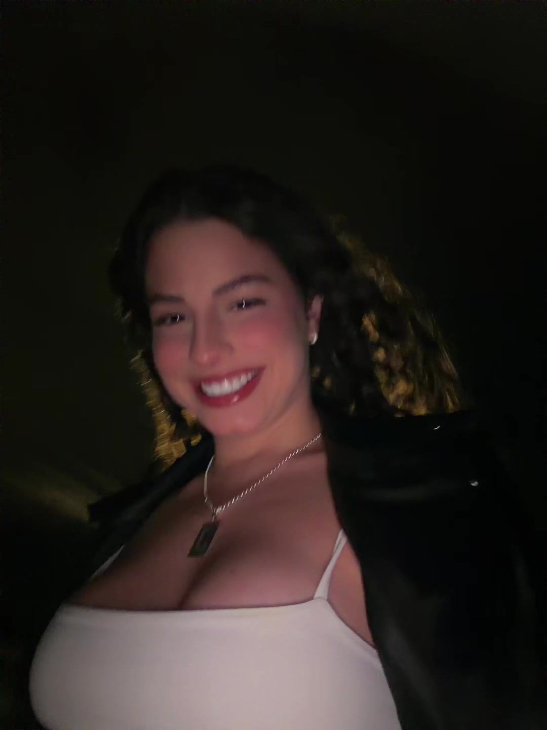 @Julya