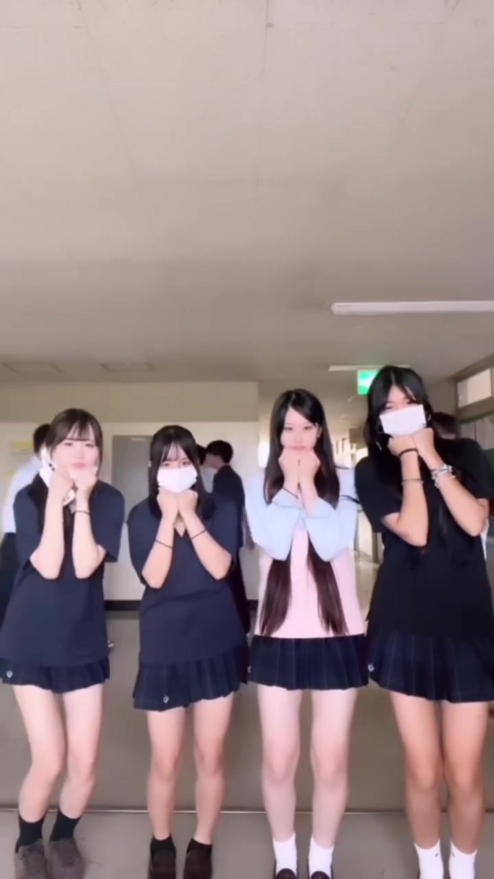 @えいな