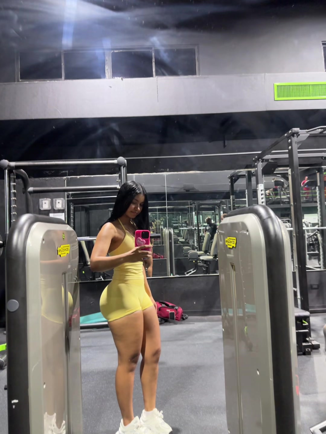 @✈️🥭Lisairis Medina❤️👸🏻