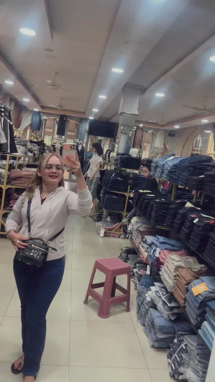 @Monika Hutabarat