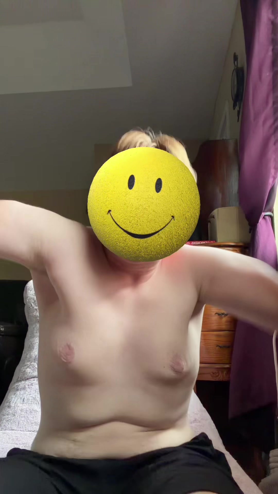 @FreakyAhCousin