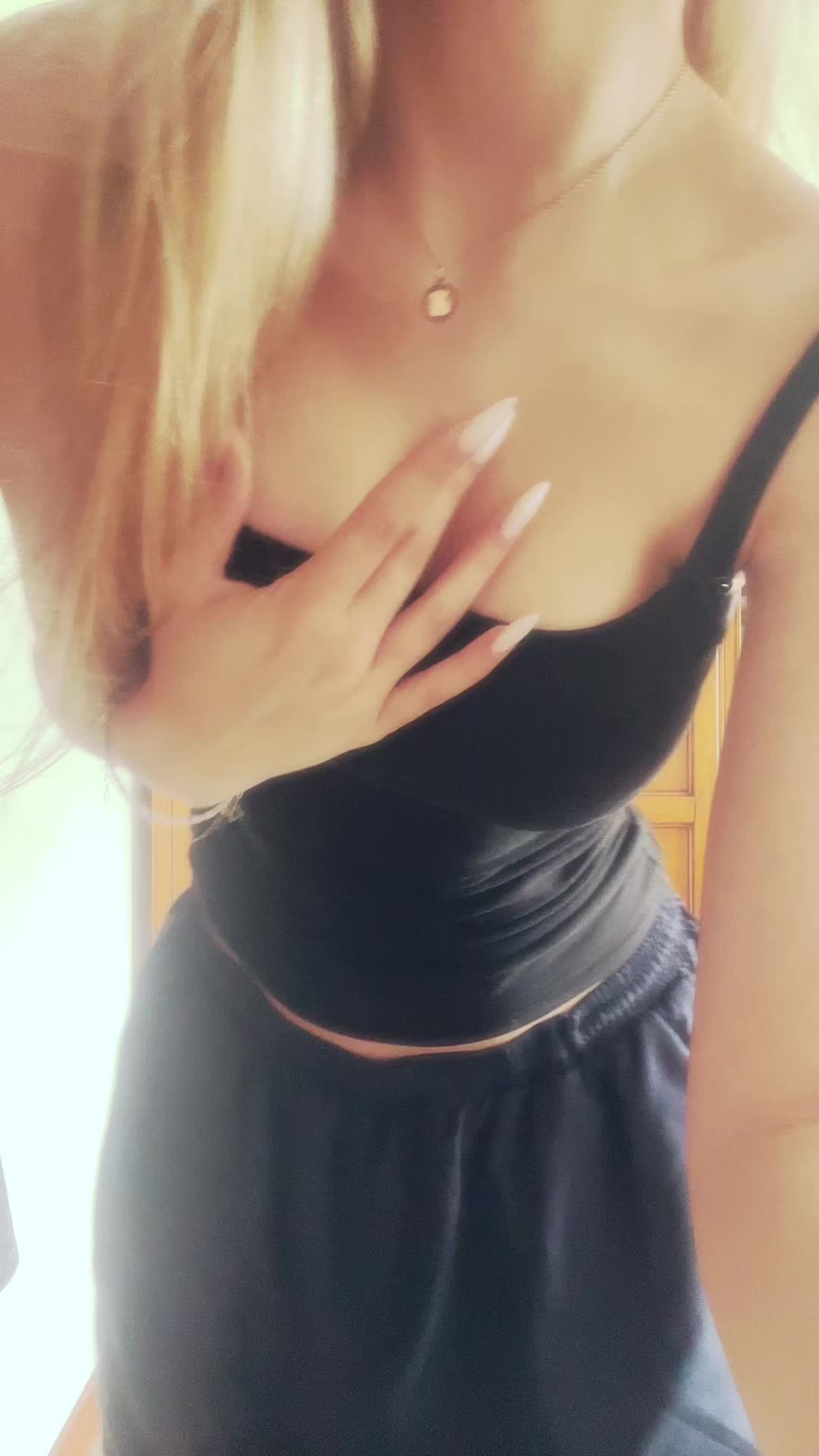@zuz | ig: nonzuzana