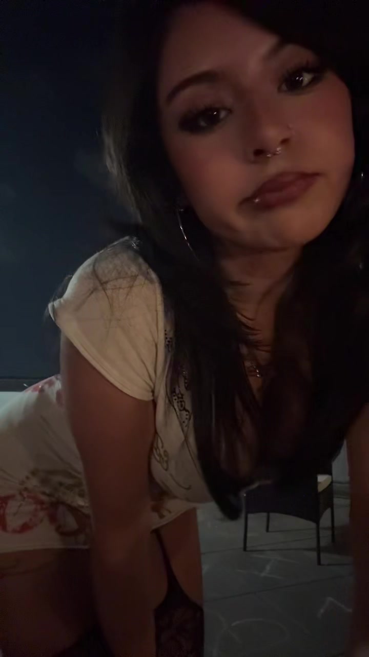 @christi&ntilde;a