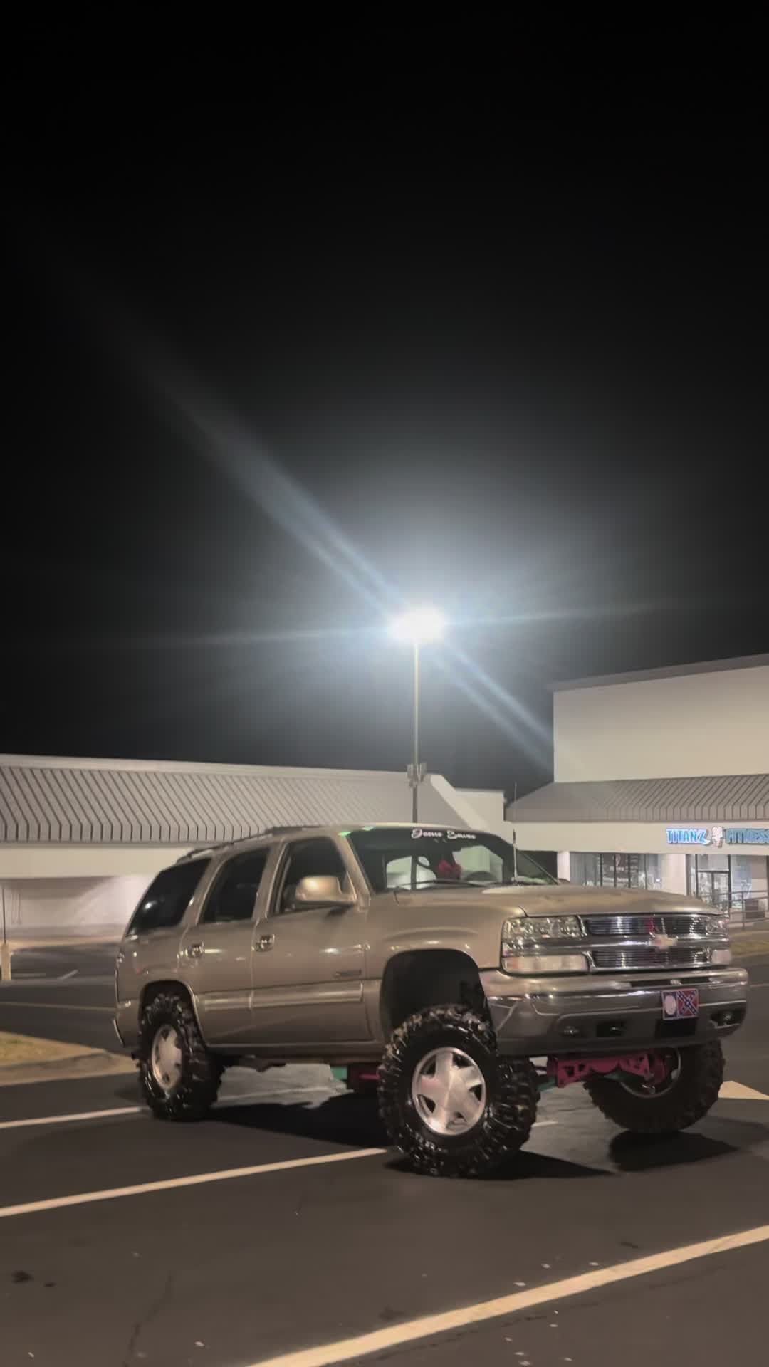 @𝒯𝒽𝒶𝓉.𝓁ℯ𝒶𝓃𝒷ℯ𝒶𝓃