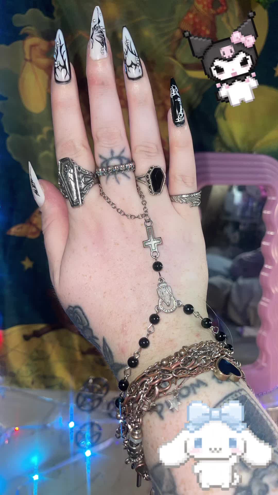@lifelessdead1996