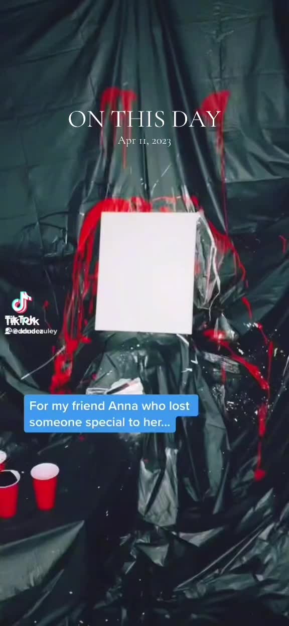 @AnnaCauley