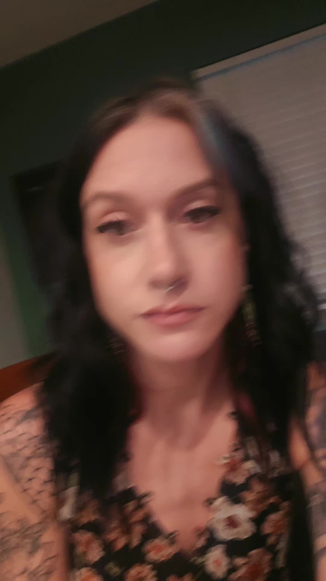 @𝕷.𝕶𝖓𝖎𝖌𝖍𝖙 ☕️📚🤘