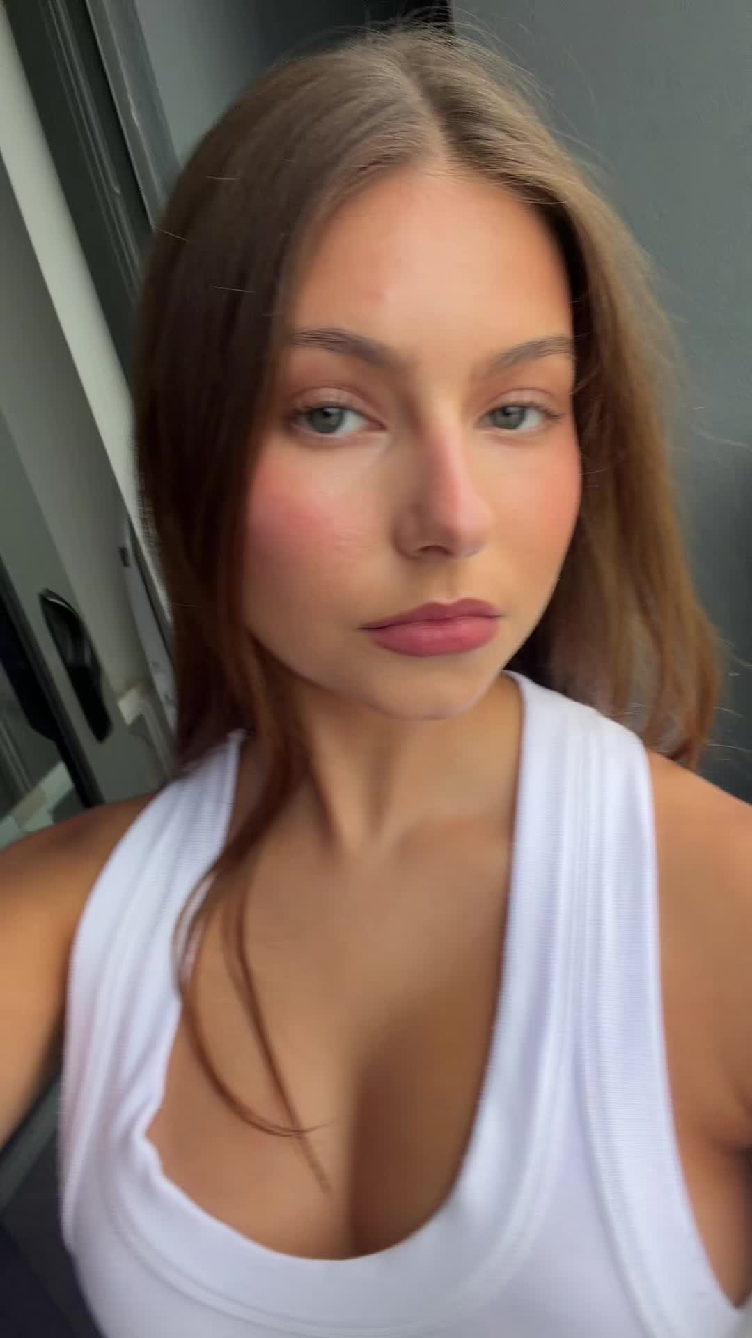 @Nina Tomasello