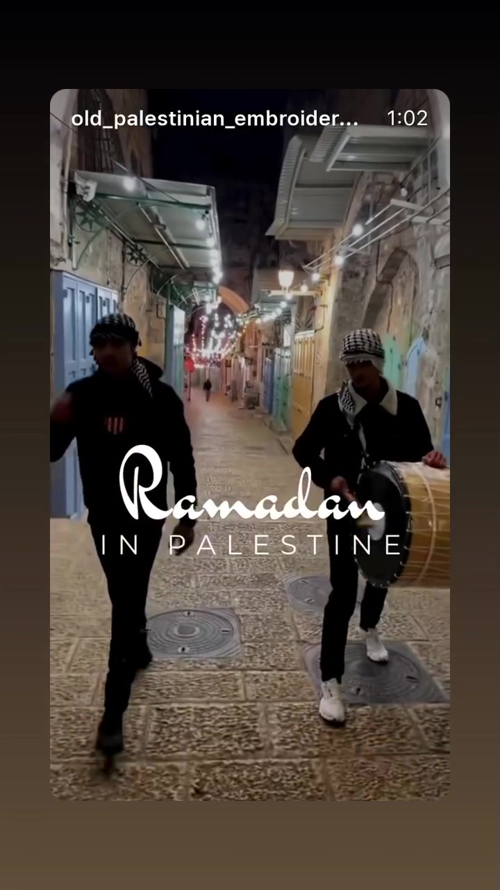 @منىM