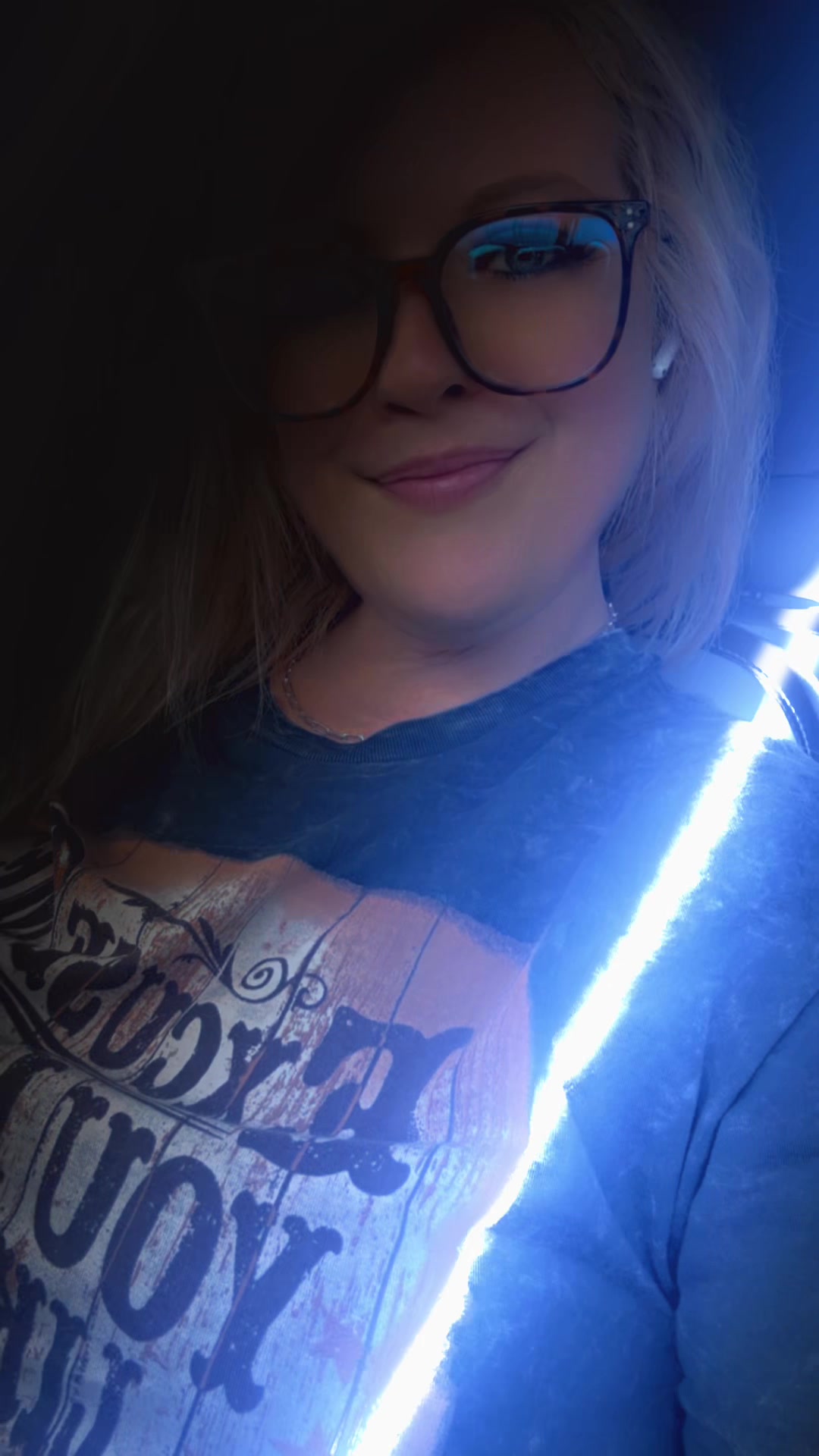 @Kayrae💜🦋