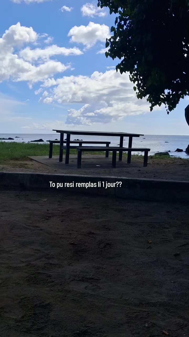 @AYAÁN̈