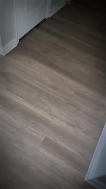 @yari.stillhere