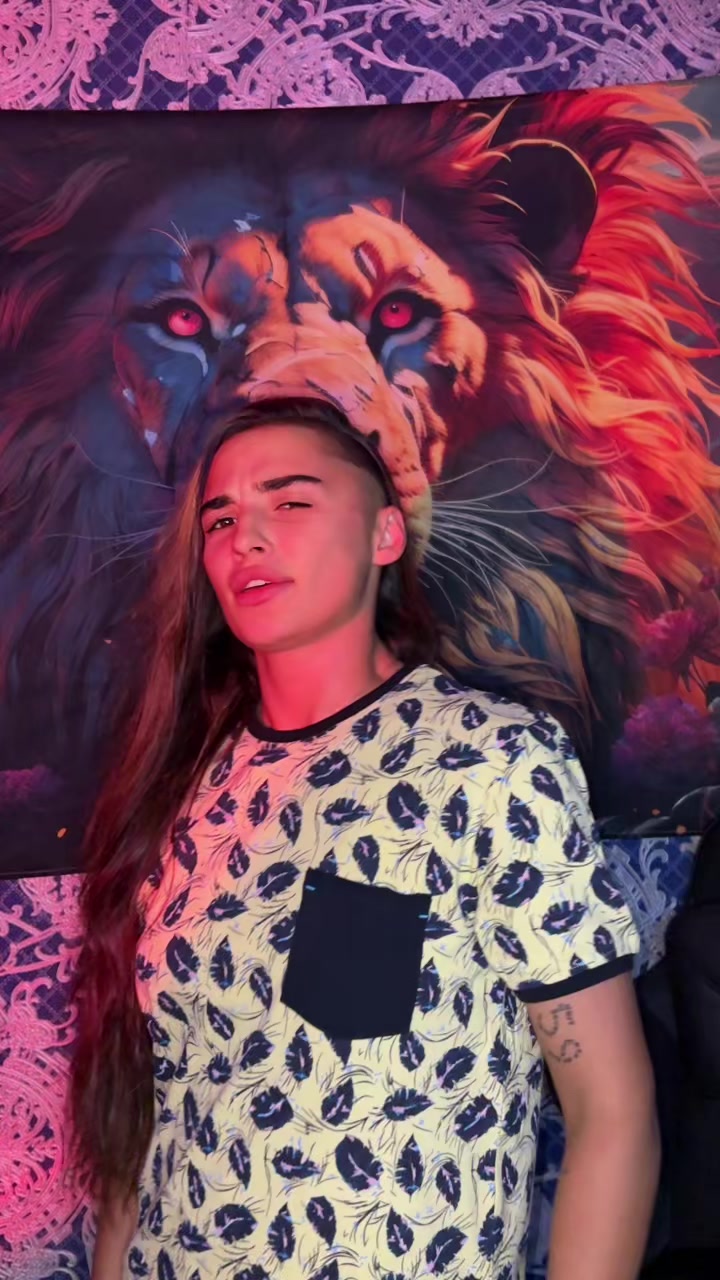 @Posø