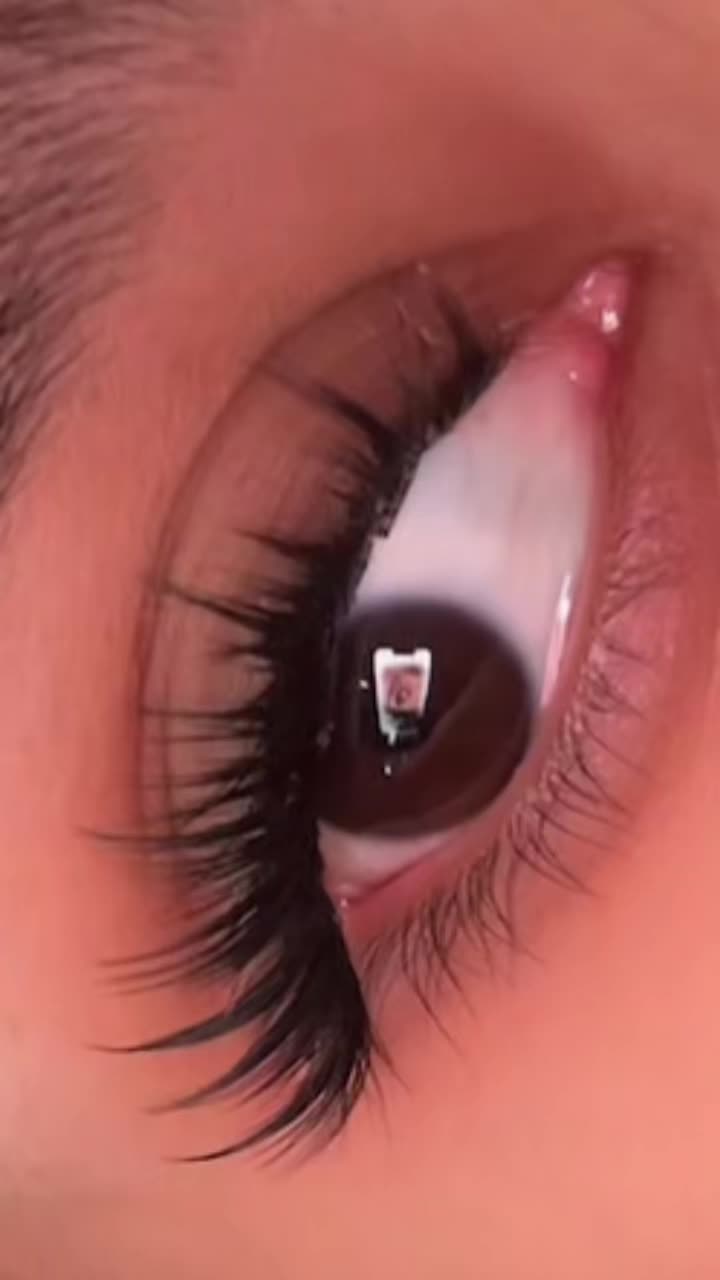@lizgoingnuts
