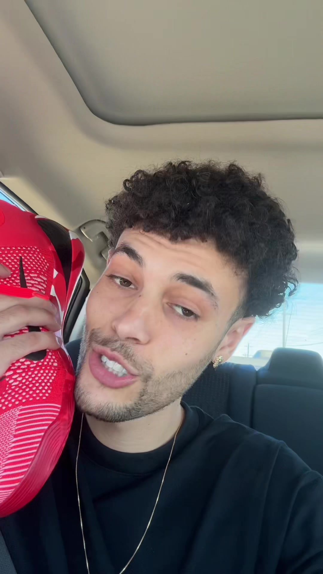 @Chrisbucketz