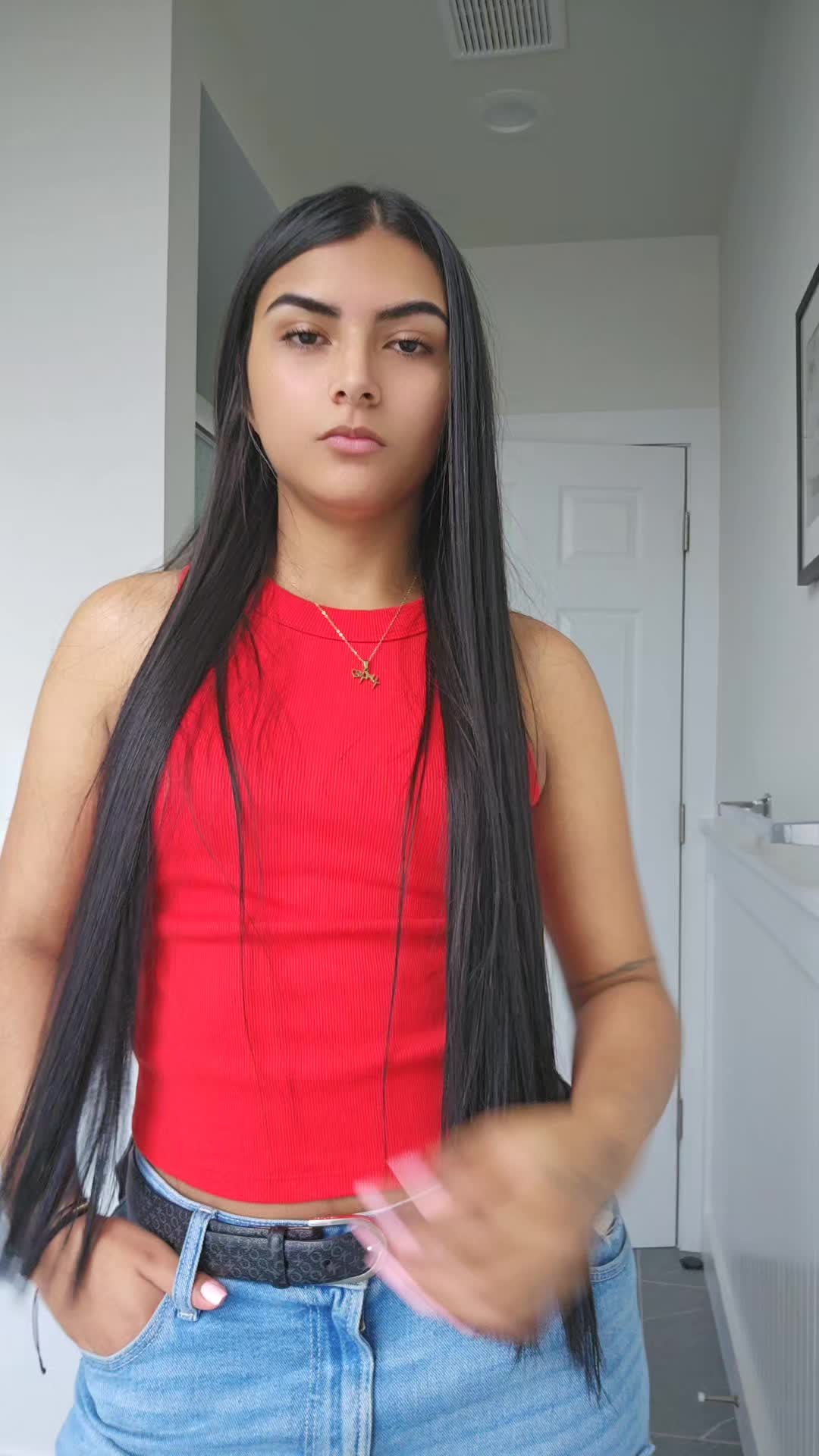 @oficial.yuliana