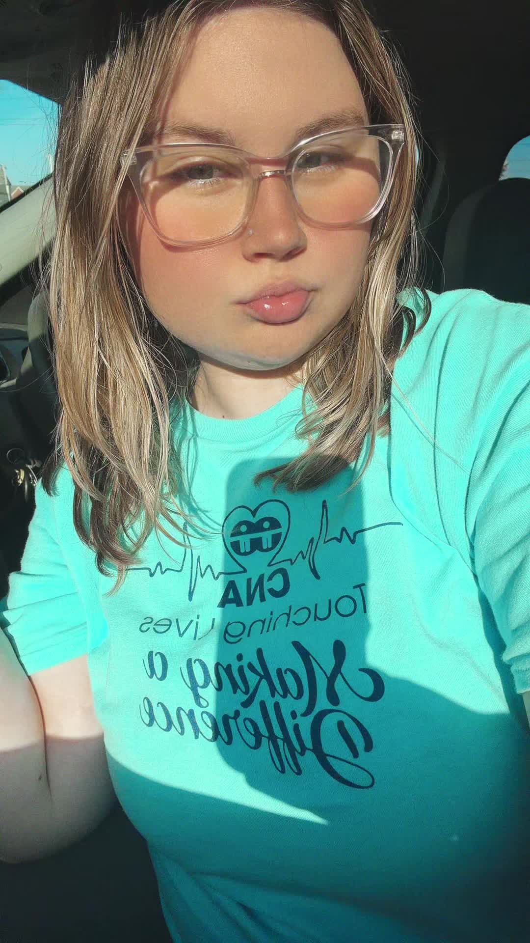 @メ𝟶.Katelin