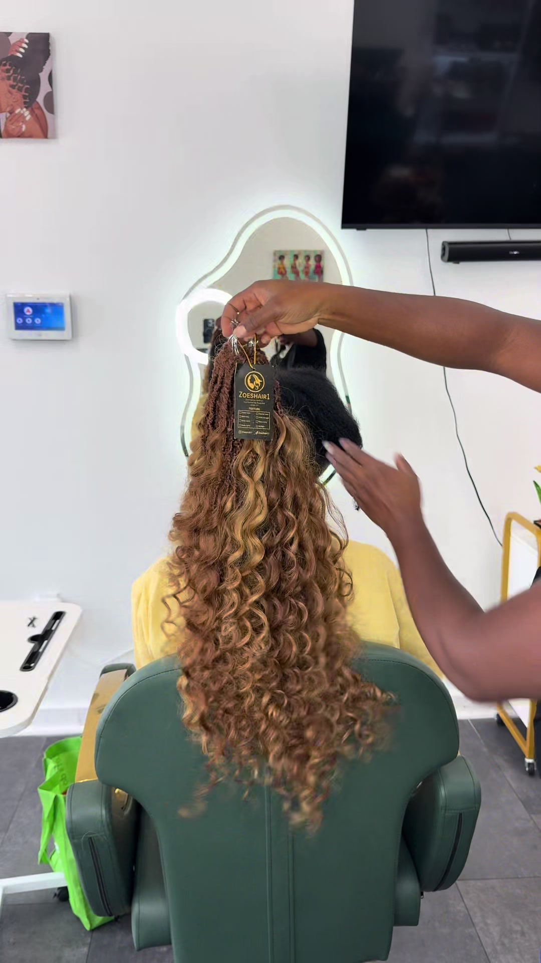 @zoeshair1