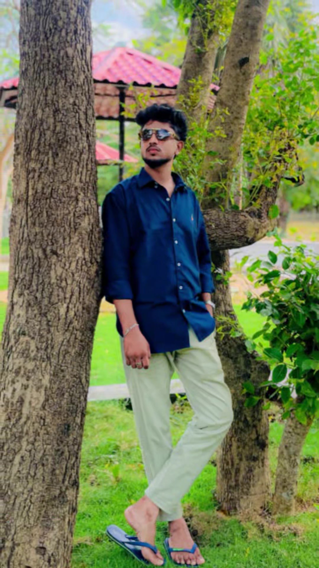 @🍒🪽𝑴𝒓.𝑺𝒂𝒎𝒎𝒖🦋🕊️