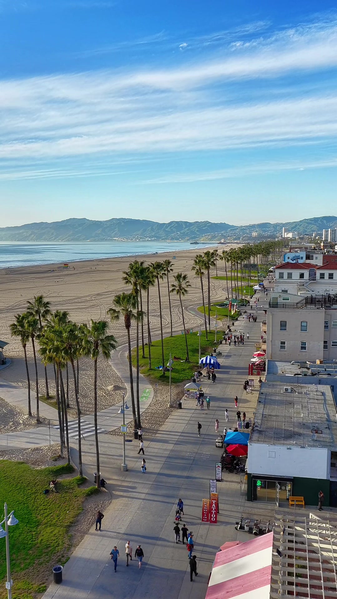 @Venice Beach Boardwalk