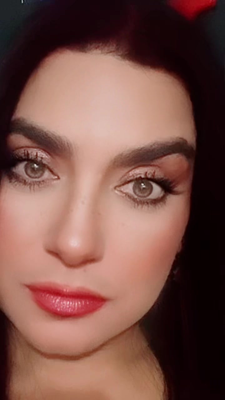 @Johanna&ensp;Alvarez