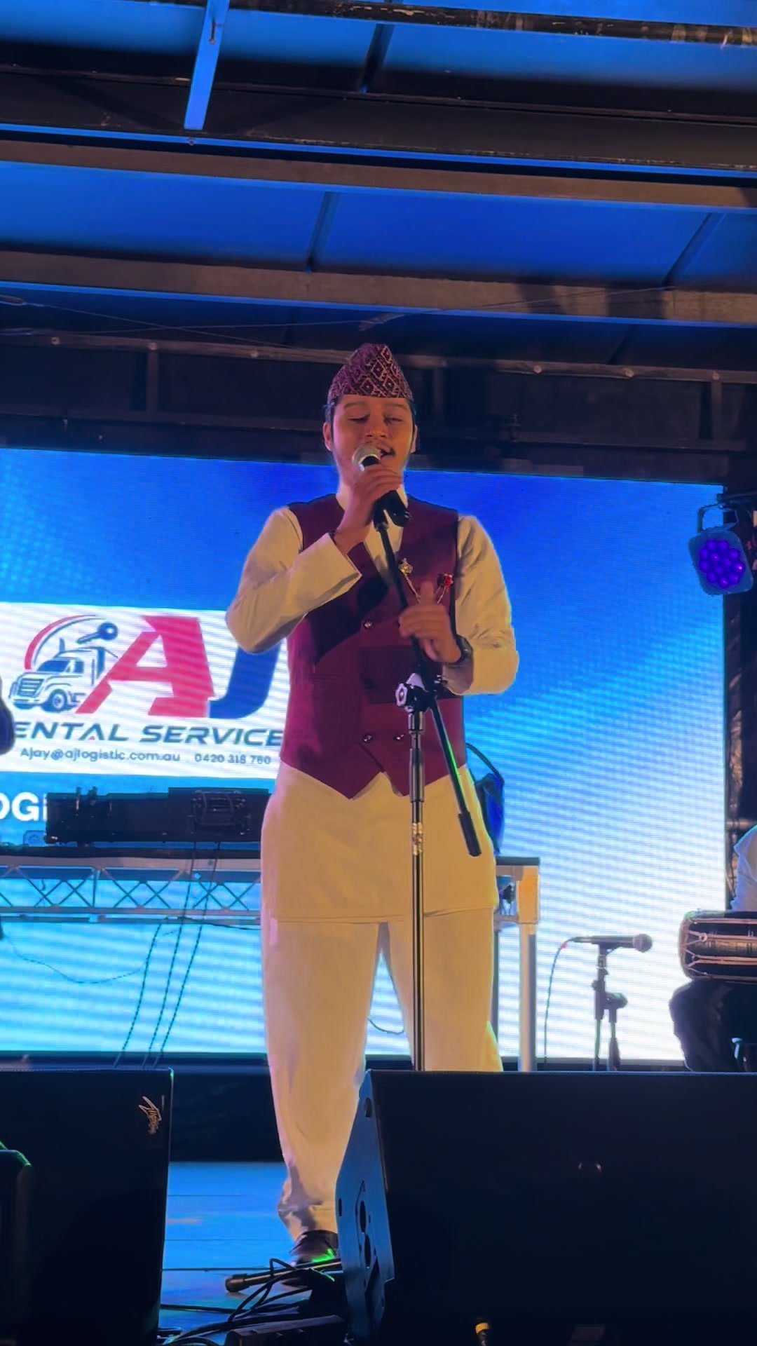 @Nabina Dhakal Official🎶