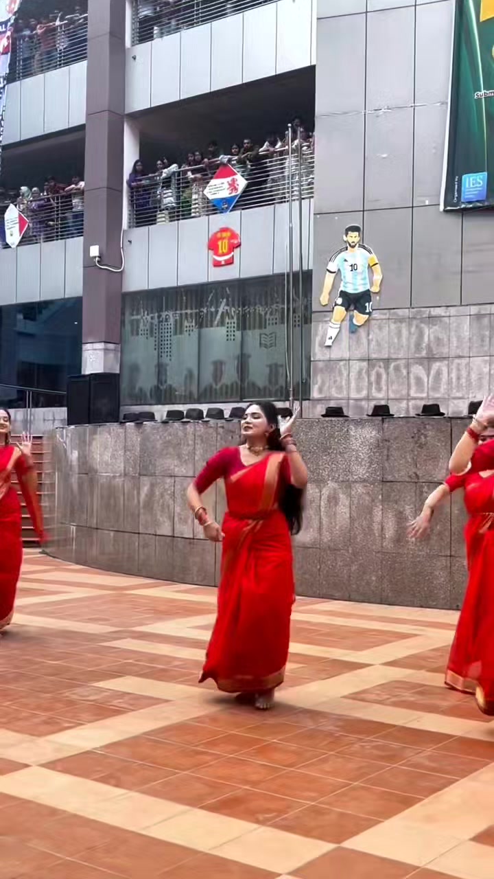 @Dance Lover