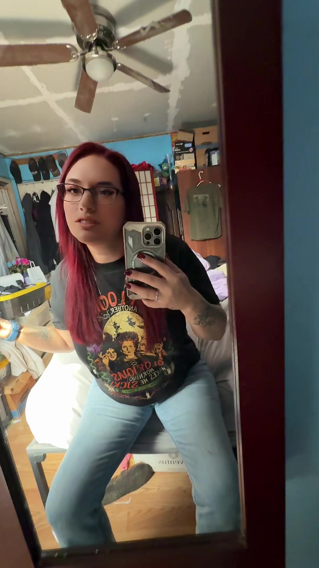 @tattedqueengoldengirl