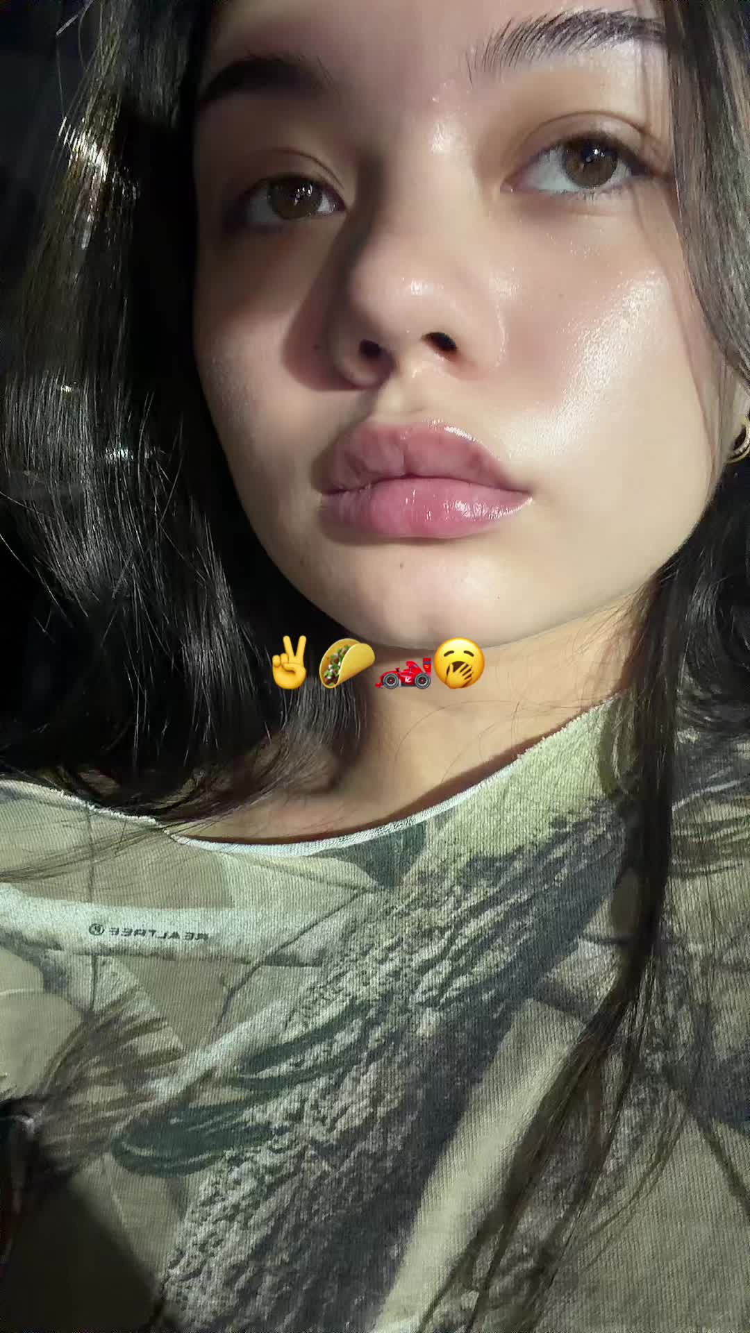 @Julz🦇