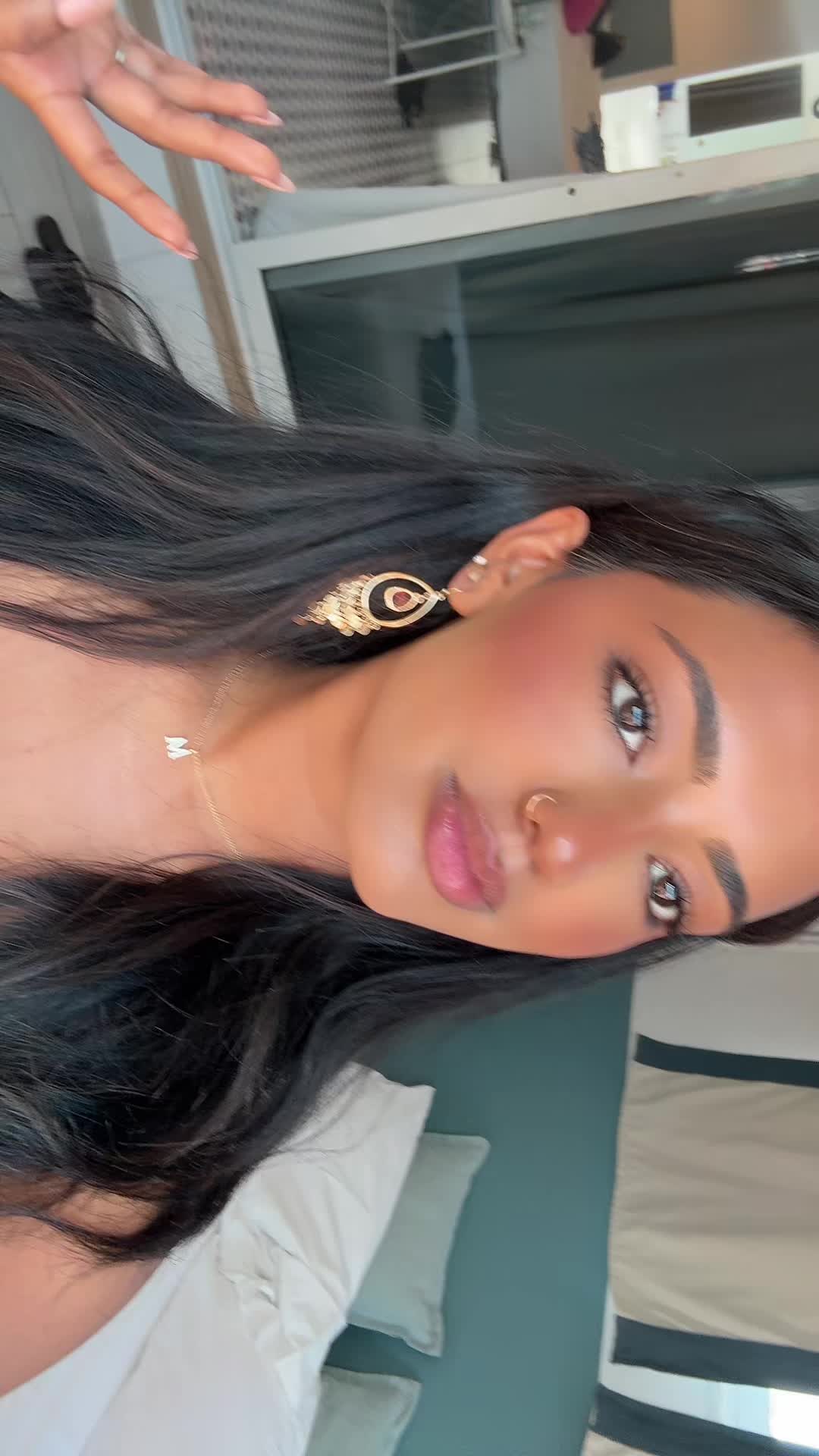 @megha