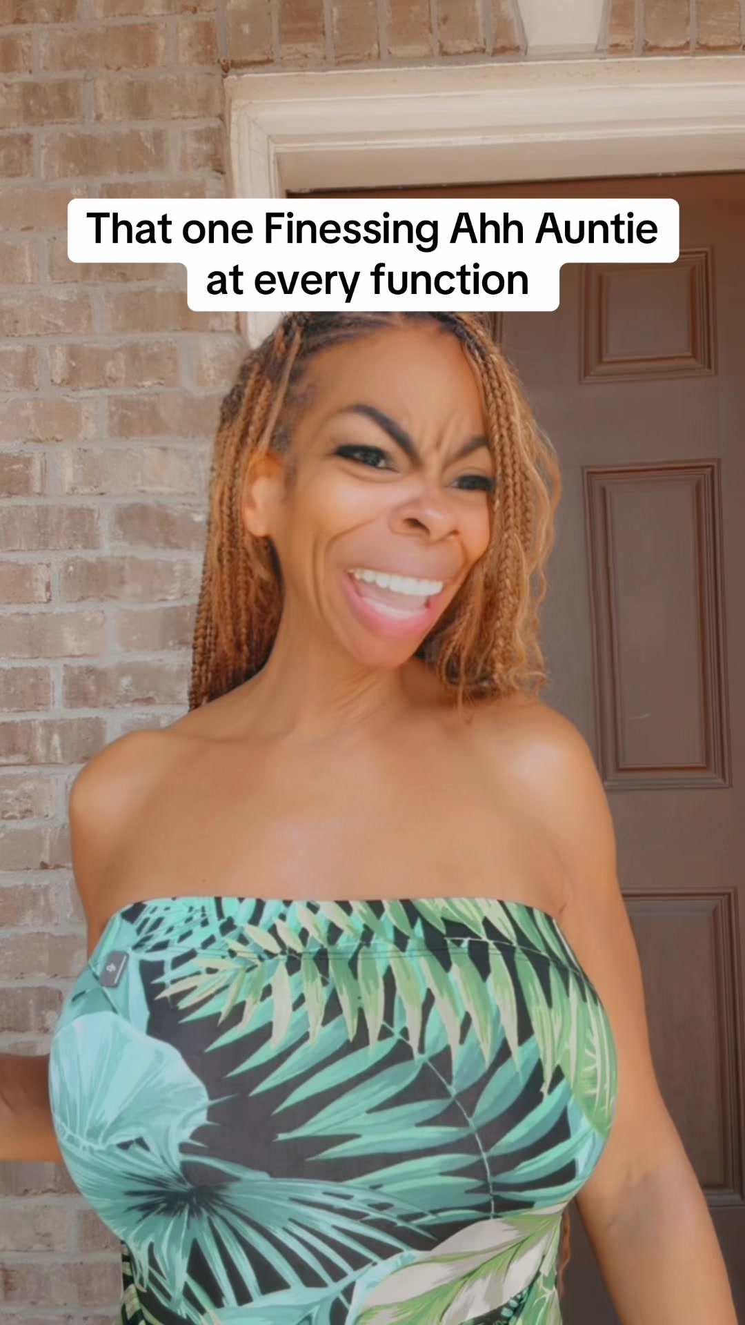 @Tenishia