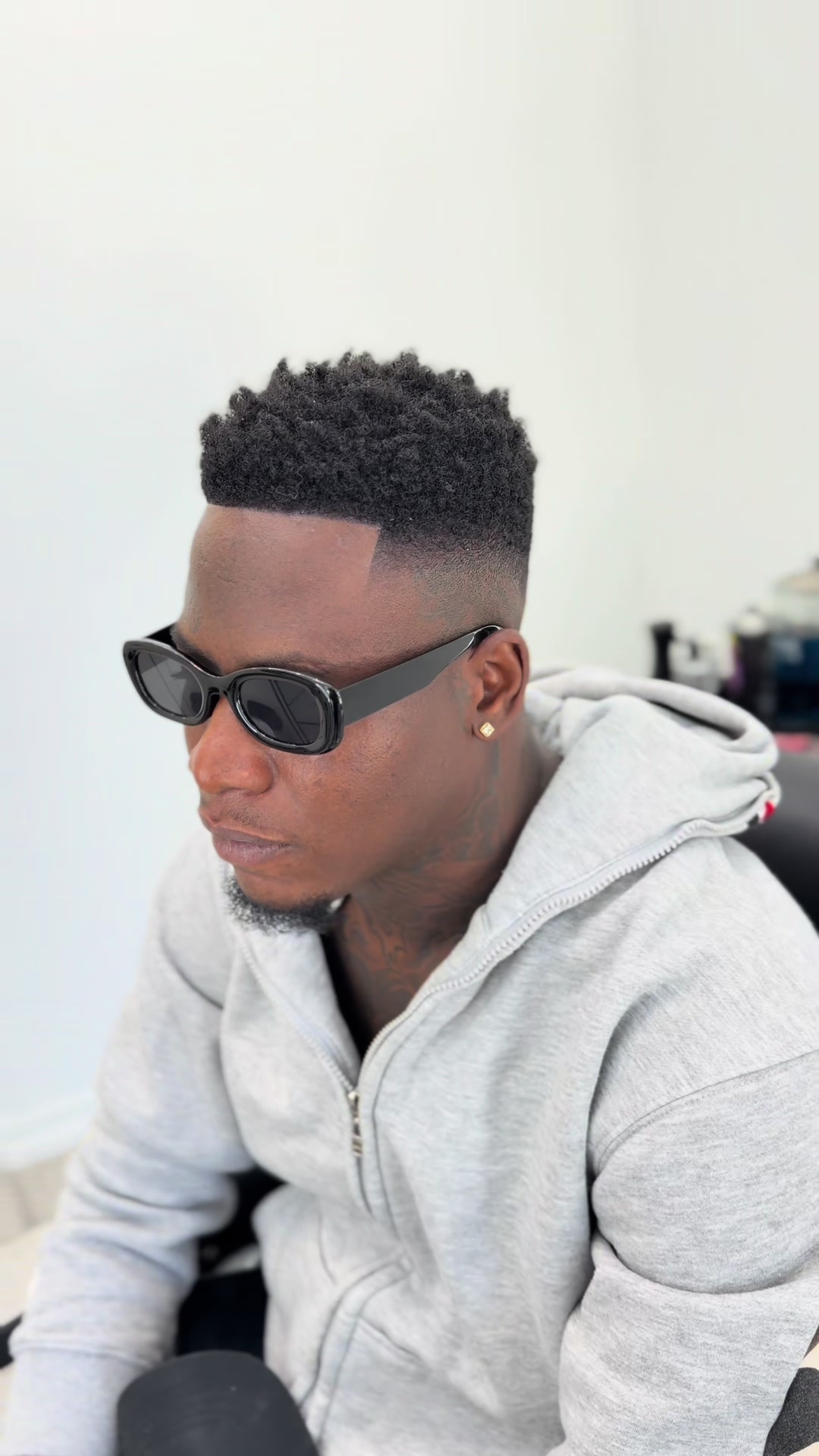 @Ronal Fadezone Barbershop