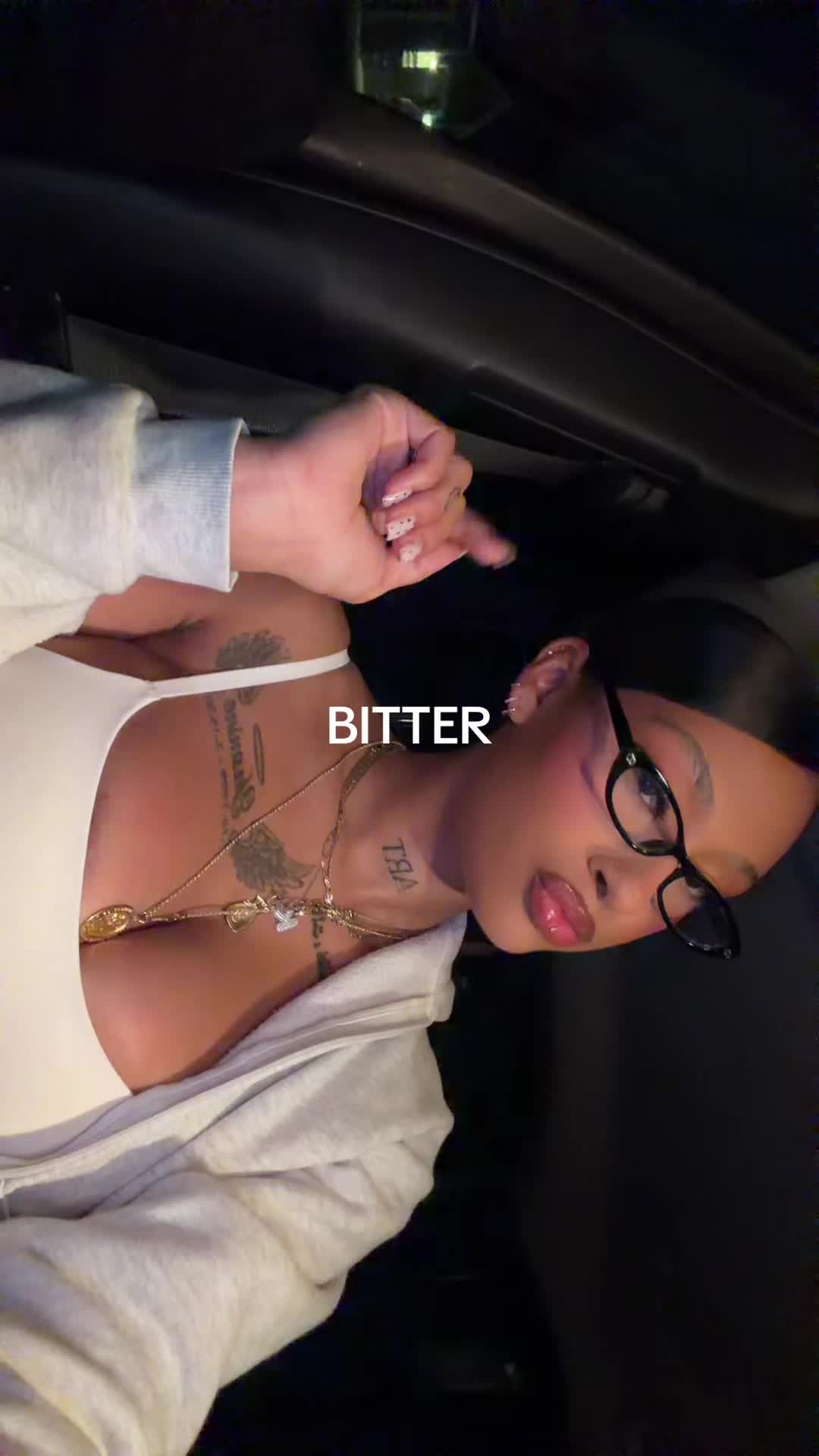 @Girlsl0veliyah